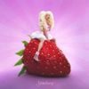 Naomi Jon - Strawberry