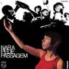 Nara pede passagem