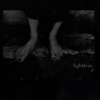 Emmur&eacute;e - lightless.