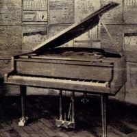 The Music Tapes - First Imaginary Symphony for Nomad
