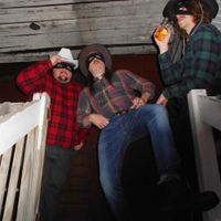 Year Twins - Shootin' The Rodeo