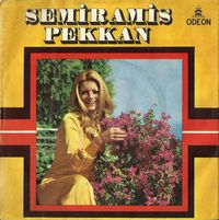 Semiramis Pekkan - D&uuml;şmanlarım &Ccedil;atlasın / İndim Yarin Bah&ccedil;esine