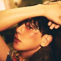 백현 [BAEKHYUN] - Hello, World