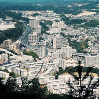 Hirotaka Shirotsubaki - In Suburbs