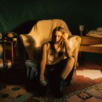 Camila Ba&ntilde;ados - Figura 1.