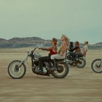 Amyl and the Sniffers - Big Dreams