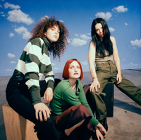 MUNA - Taken