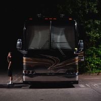 HEBL, Zoodeville & Slug - The Detour