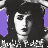 Julia Rover - Co z Tob​ą​?