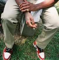 Ameer Vann - Stay With Me