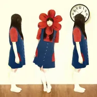 Plastic Girl - Flowers for Everyone