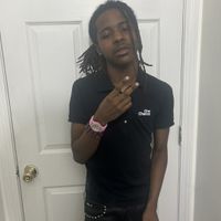 MikeBrokeasf - she want a bag