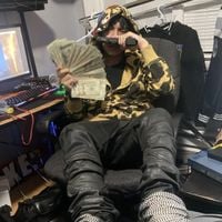 Pistolero2k - Ye