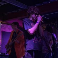 Hellios - Regret (Live At Zanzibar)