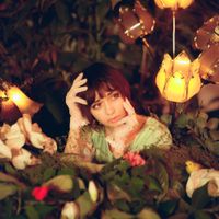 Juliana Chahayed - blossom