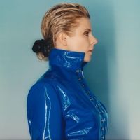 Robyn - Between the Lines