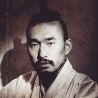 Jun Bum Sun & The Yangbans (전범선과 양반들) - 혁명가