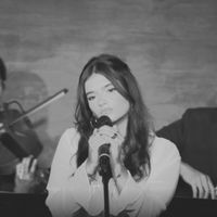 Lexi Jayde - live from winston house (string suartet)