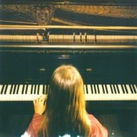 Alice Phoebe Lou - Old Shadows