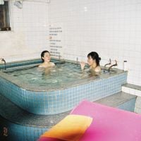 무키무키만만수 [Mukimukimanmansu] - 2012