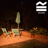 Sea Girls - Call Me Out