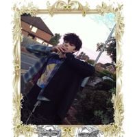 Llondon actress - Billionaire Supervillain