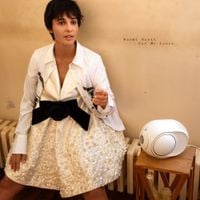 Naomi Scott - Cut Me Loose