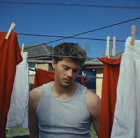 Ruel - The Suburbs