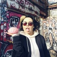 Chipzel - did u leave ur brain at home
