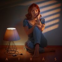 Dal&uacute; - Atr&aacute;s