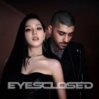 JISOO - EYES CLOSED