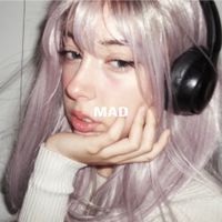 LOVELI LORI - Mad