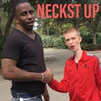 Daddy Long Neck - Neckst Up
