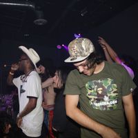 $wagZilla - SEX PESTER