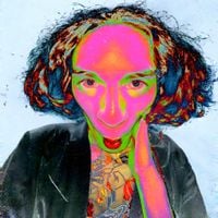 DEVIL IN A SKIRT - Espectro El&eacute;trico