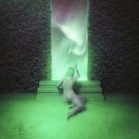 Alura - Evergreen