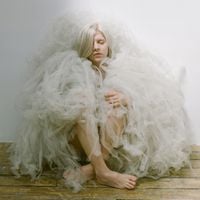 AURORA - Murder Song (5, 4, 3, 2, 1)