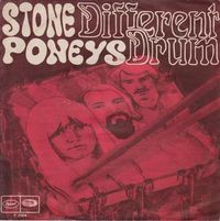 Stone Poneys - Different Drum