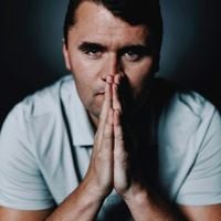 gustaw muszla - charlie kirk