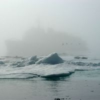 Vatnaj&ouml;kull - Drifting Ice Station