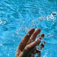 Leanys - Like Water