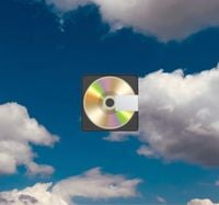 JANKY - Cloudy radio