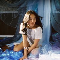 Nicole Han - There is Magic in This Room