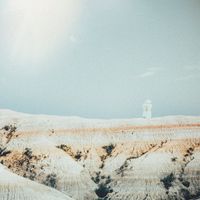 Ian Hawgood - 光 / 彼方