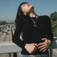 Sung Holly - Bruises