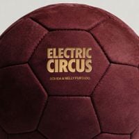 Nelly Furtado - ELECTRIC CIRCUS