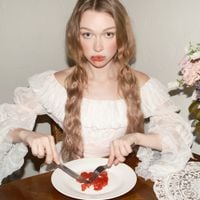 Mollie Elizabeth - Dog Eat Dog