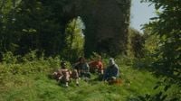 Big Thief - Big Thief: Outdoor Acoustic Session