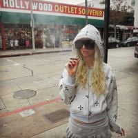 Lucy Lamb - Daydreams In School