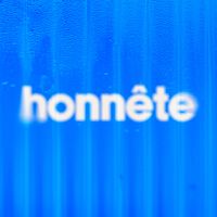 Ariane Bonzini - Honn&ecirc;te